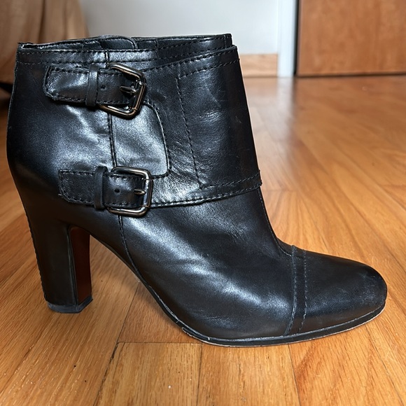 Black cropped boots, Sam Edleman 8, soft leather, barely worn, nice heel - Picture 3 of 6